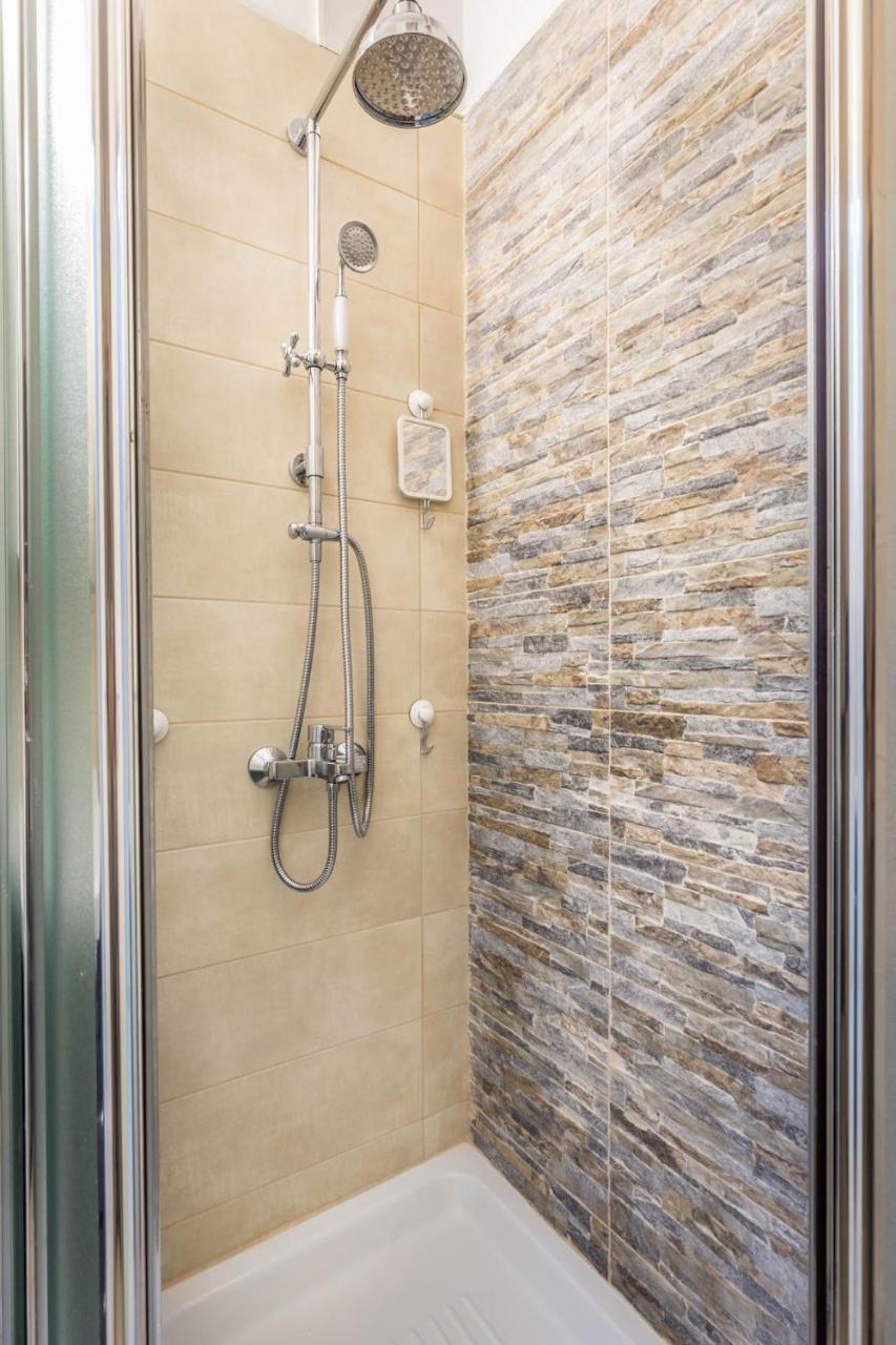 Adorable Flat For 4 Ppl In Kolonaki Apartment Атина Екстериор снимка